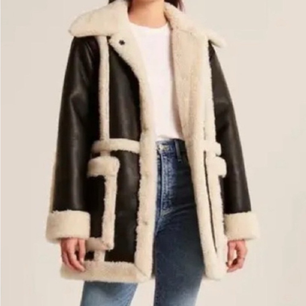 Abercrombie black and cream coat